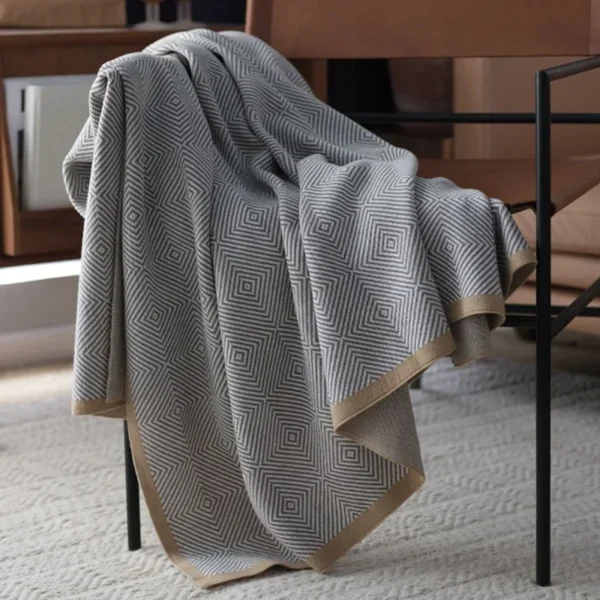 Nordic Throw Blanket Knitted Bedspread Home Decoration Sofa Cover Cozy Luxury Blanket for Bed Modern Simplicity Warm Large Shawl