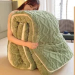 Winter Quilt Blanket Double Sided Velvet Lamb Cashmere Double Bed Quilts King Queen Full Size Bed Duvet Thicken Comforter Core - Image 4