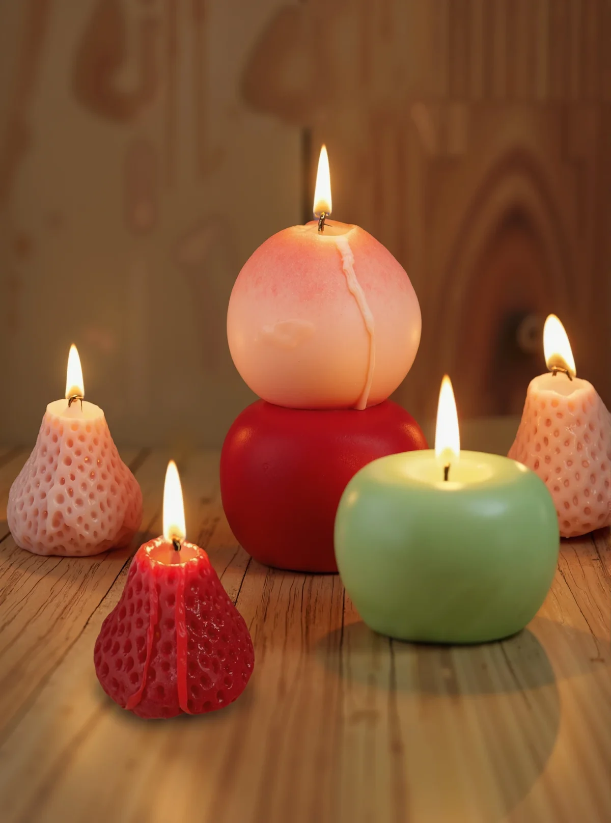 Cute Fruit Shaped Scented Candles - honey peach, Apple & Strawberry Fragrance, Natural Soy Wax for Home Decor, Gift, Relaxation​ - Image 1