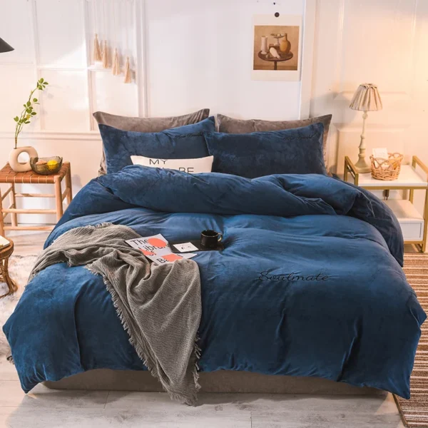 Oasin Winter warm flannel duvet cover bed sheet pillowcase solid embroidery velvet quilt cover bedding set king size 220x240cm