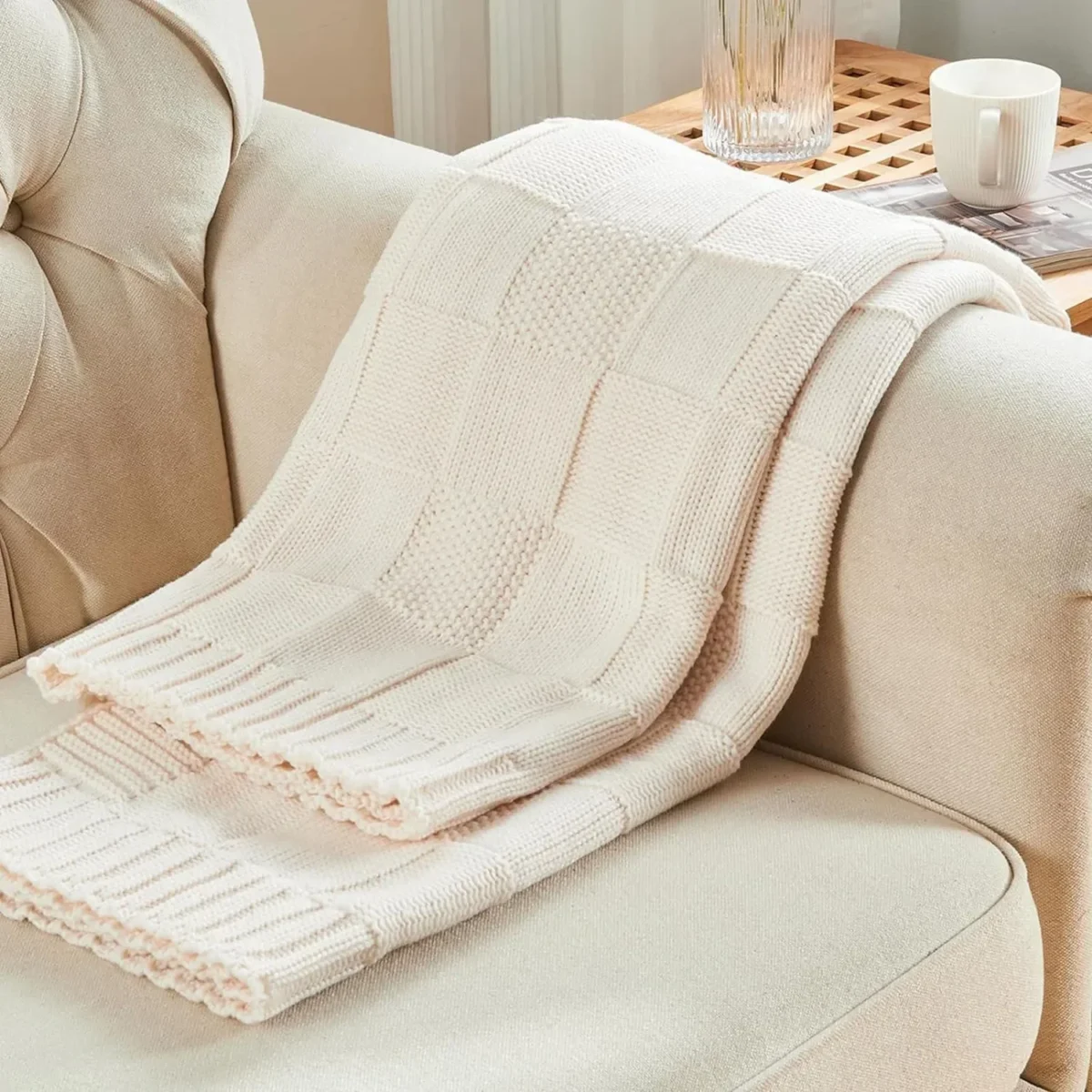 Cozy Bohemian Waffle Knit Blanket - Soft Green Shawl For Comfort - Image 5