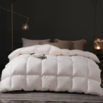 2025 New Luxurious High-quality Golden edge nice white duvets comforter Goose Down Quilts 95% up to the standard light warm very