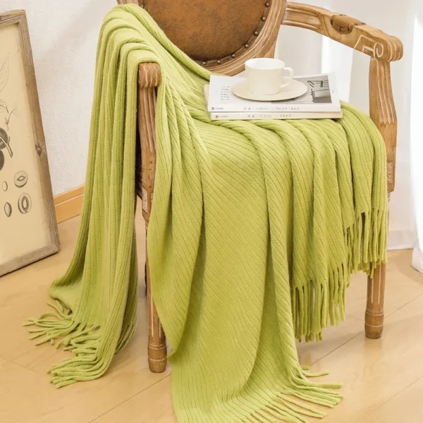 Sleek Knitted Blanket: Luxe Comfort for Bed & Sofa Bliss