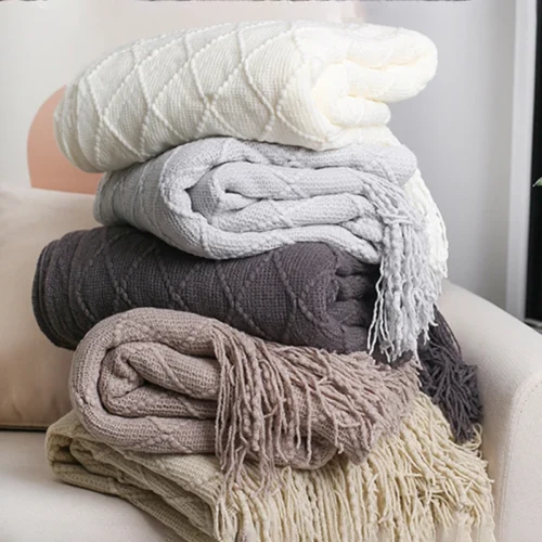 Cozy Nordic Knitted Shawl Blanket with Tassels for Chic Decor