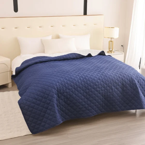 Urine Pad Quilted Bedspread Dirt-Proof Bed Protector Waterproof Dog Bed Cover Pet Blanket for Furniture Couch Cover for Dog Cat