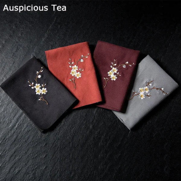 Vintage Embroidered Tea Napkins Cloth Fish Plum Flower Pattern Bowl Teapot Cleaning Towel Desktop Tea Ceremony Accessory