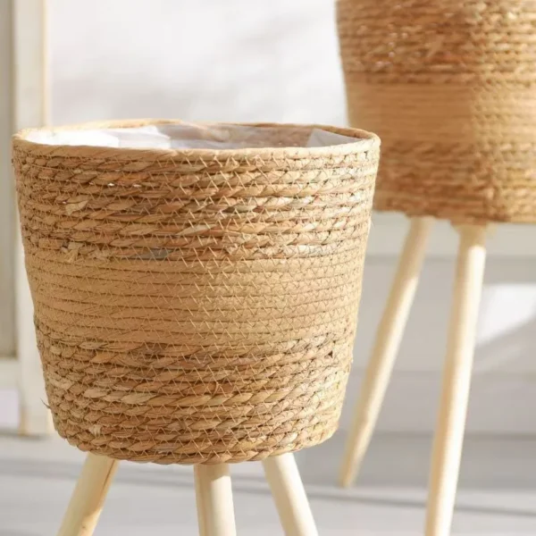 Elegant Wood Woven Planter Basket - Stylish Indoor Garden Decor