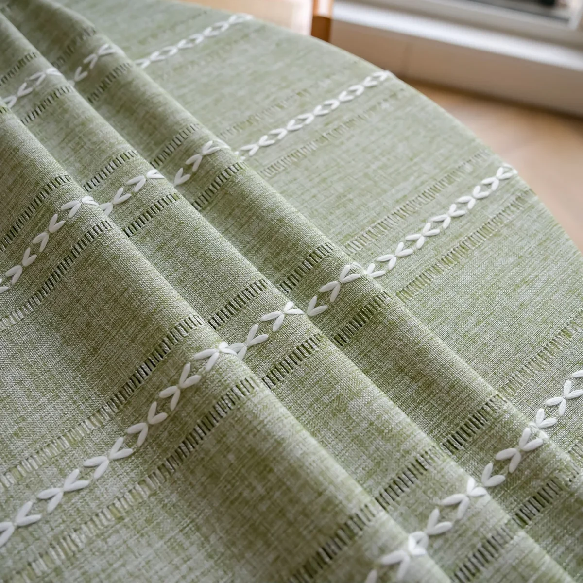 Cotton Linen Round Tassels Tablecloth, Dust-Proof Table Cover,For Dinner Party Wedding Coffee Table Kitchen Decor - Image 5