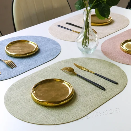 Placemats Set of 4,Faux Leather Placemats Heat Resistant Wipeable Washable Place Mats,Non-Slip Table Mats Dining Outdoor Indoor