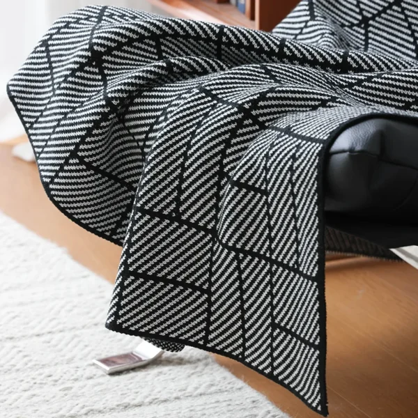 Warm Home Ivory Black Burgundy Geometric Knitted Blanket Soft Luxury Bedspread Cobertor Vintage Artistic Throw Sofa Bedding