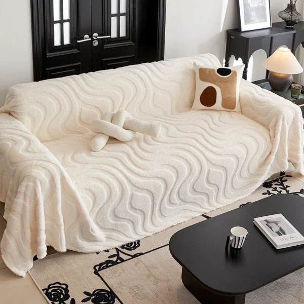 Luxurious Plush Winter Sofa Cover - Cozy, Stylish Protection