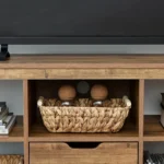 Charming Hand-Woven Wicker Basket with Wooden Handle - Water Hyacinth Storage for Bathroom, Home Organization & Decor - Image 4
