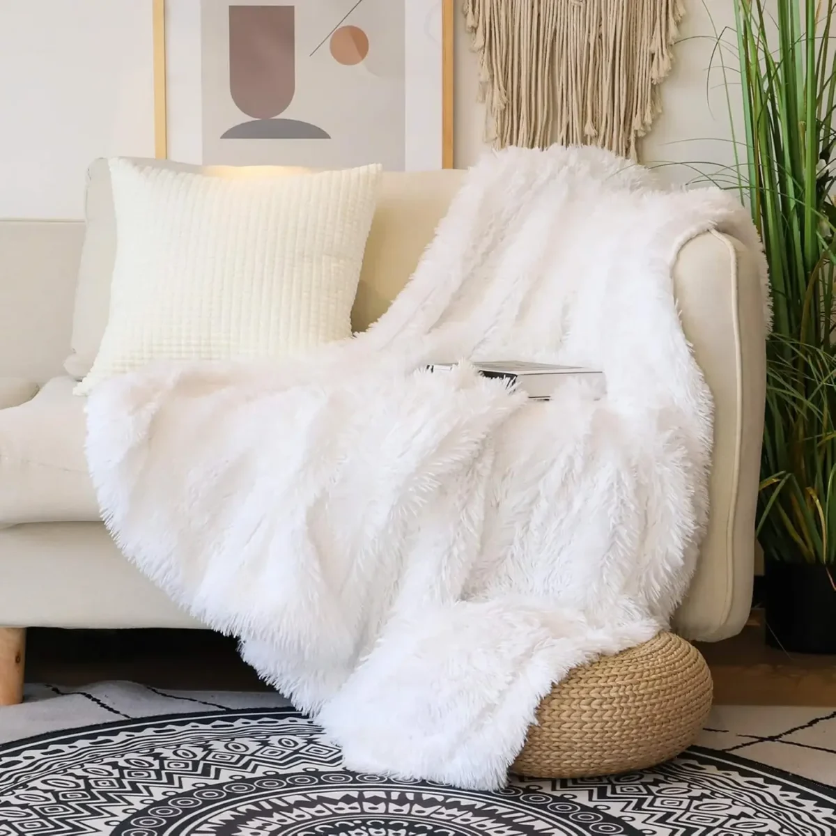 120-160CM Solid Color Soft Fluffy and Comfortable Faux Microfiber Blanket for Bed Sofa - Image 2