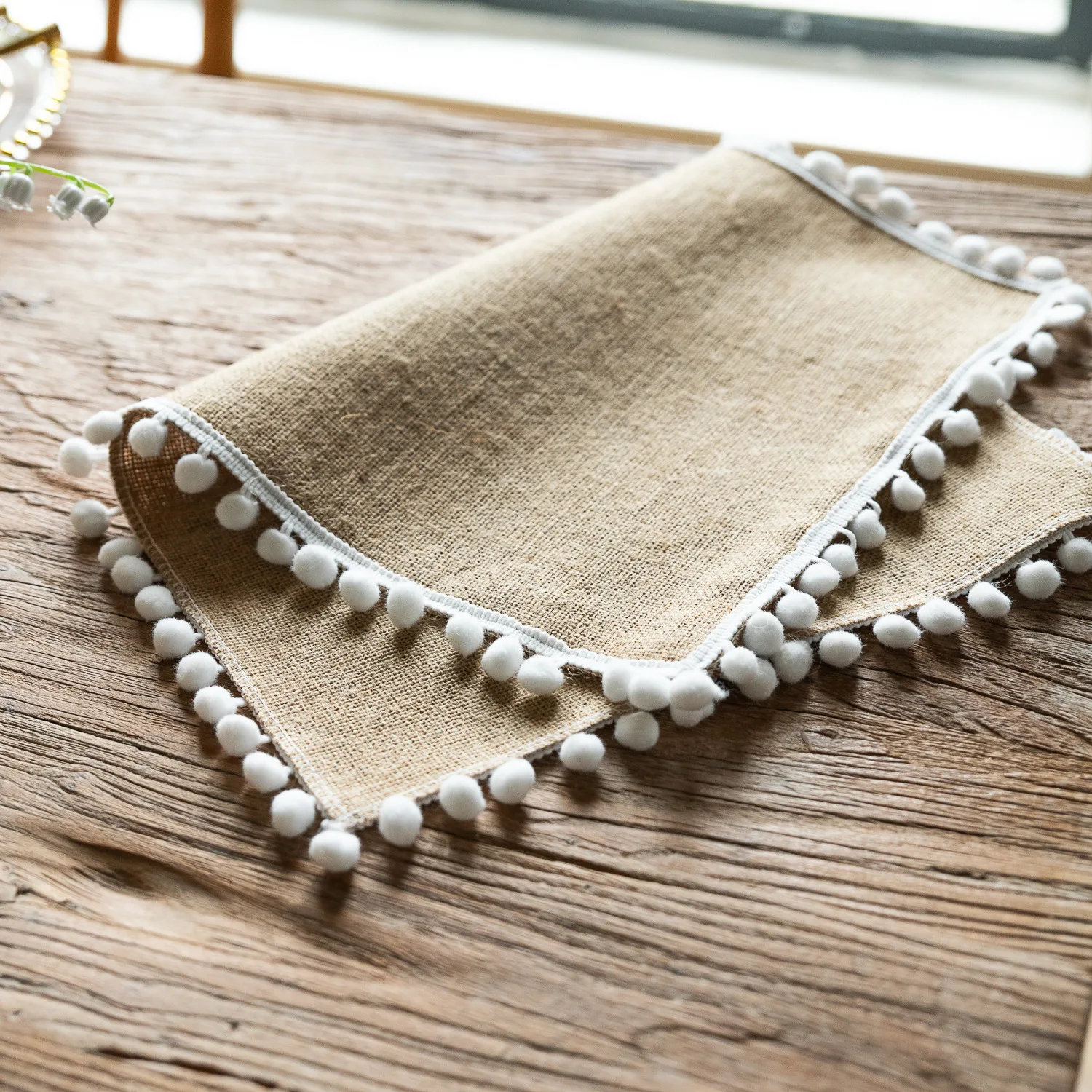 2 PCS Braided Placemats Heat Resistant Jute Table Mats Farmhouse Woven Fabric Natural Place Mats for Decorations Indoor Outdoor 33 kf S5eaa3f0de84a48af81621c33e3eb30e8L