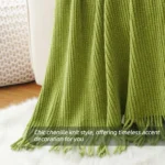 Elegant Green Plaid Chenille Knit Blanket with Tassels - Image 5