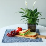 Chic Linen Cotton Kitchen Set: Tablecloth, Towel & Apron - Image 4