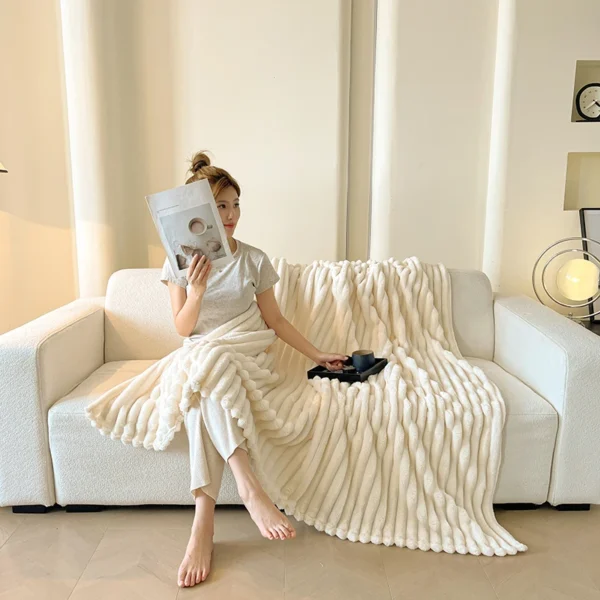 Cozy Spring Throw Blanket: Plush Striped Elegance for All Seasons