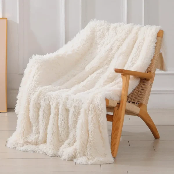 120-160CM Solid Color Soft Fluffy and Comfortable Faux Microfiber Blanket for Bed Sofa