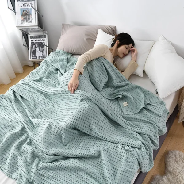 Cozy Comfort: Premium Cotton Waffle Weave Thermal Blanket
