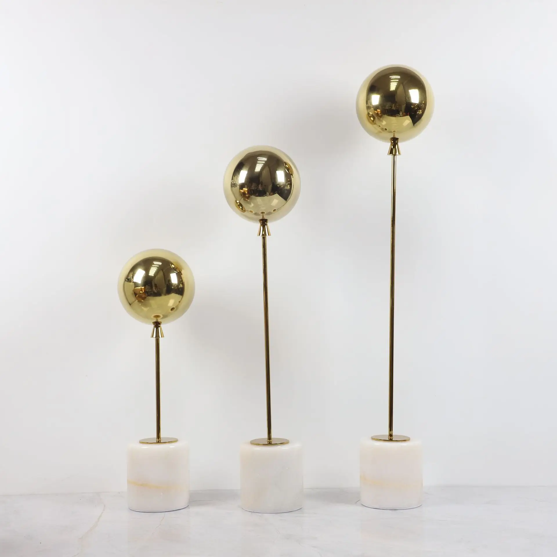 Minimalist Balloon Art Sculpture, Natural Marble Base, Tabletop Ornaments, Metal Balloon Sculpture, Room Aesthetic Decoration 6 kf S98549db41ede4840969afe82ebb108126