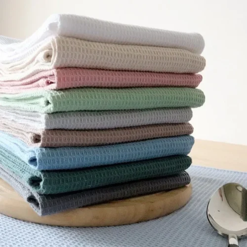 Minimalist Non-Woven Tea Towel for Stylish Kitchens