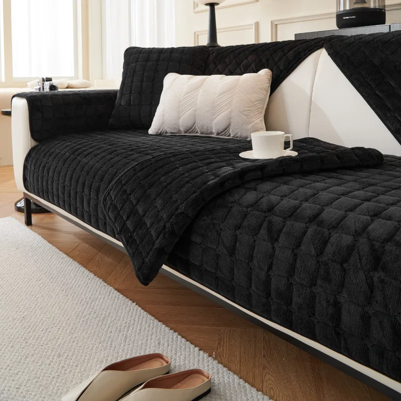 Kf-Sc53626C3Dfc545E88E920F67B810Bea9N Luxurious Velvet Non-Slip Flannel Sofa Cover For Comfort - Image 1