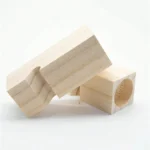 Heart-Shaped Tealight Candle Holder: Wood Elegance for Cozy Decor - Image 3