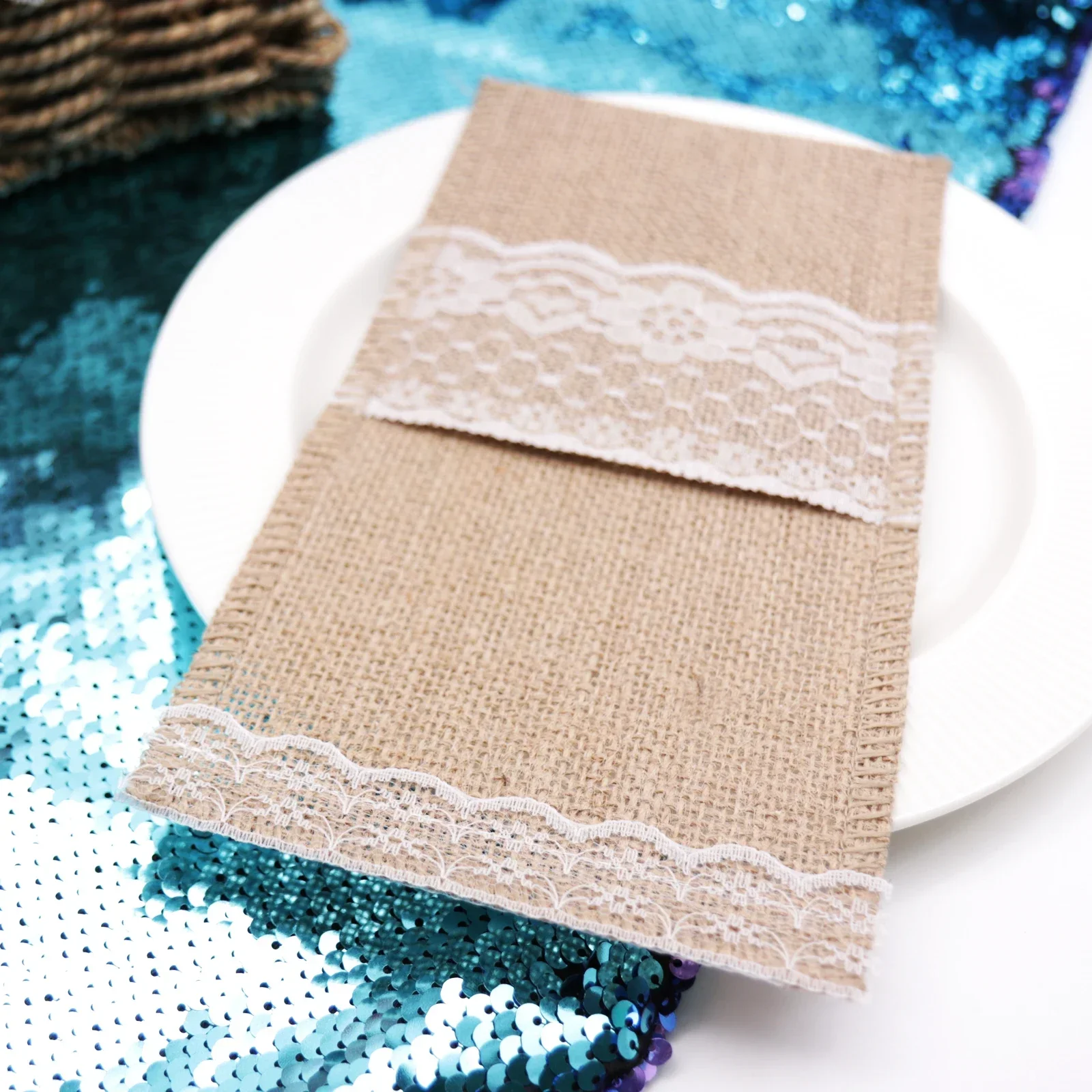Natural Burlap Tableware Utensil Holders Lace Silverware Holder Bag Wedding Decor Knife Forks Cutlery Pouch Bag Party Supplies 9 kf Se36f6b5b59f64af2b2f24a7a54d22876y