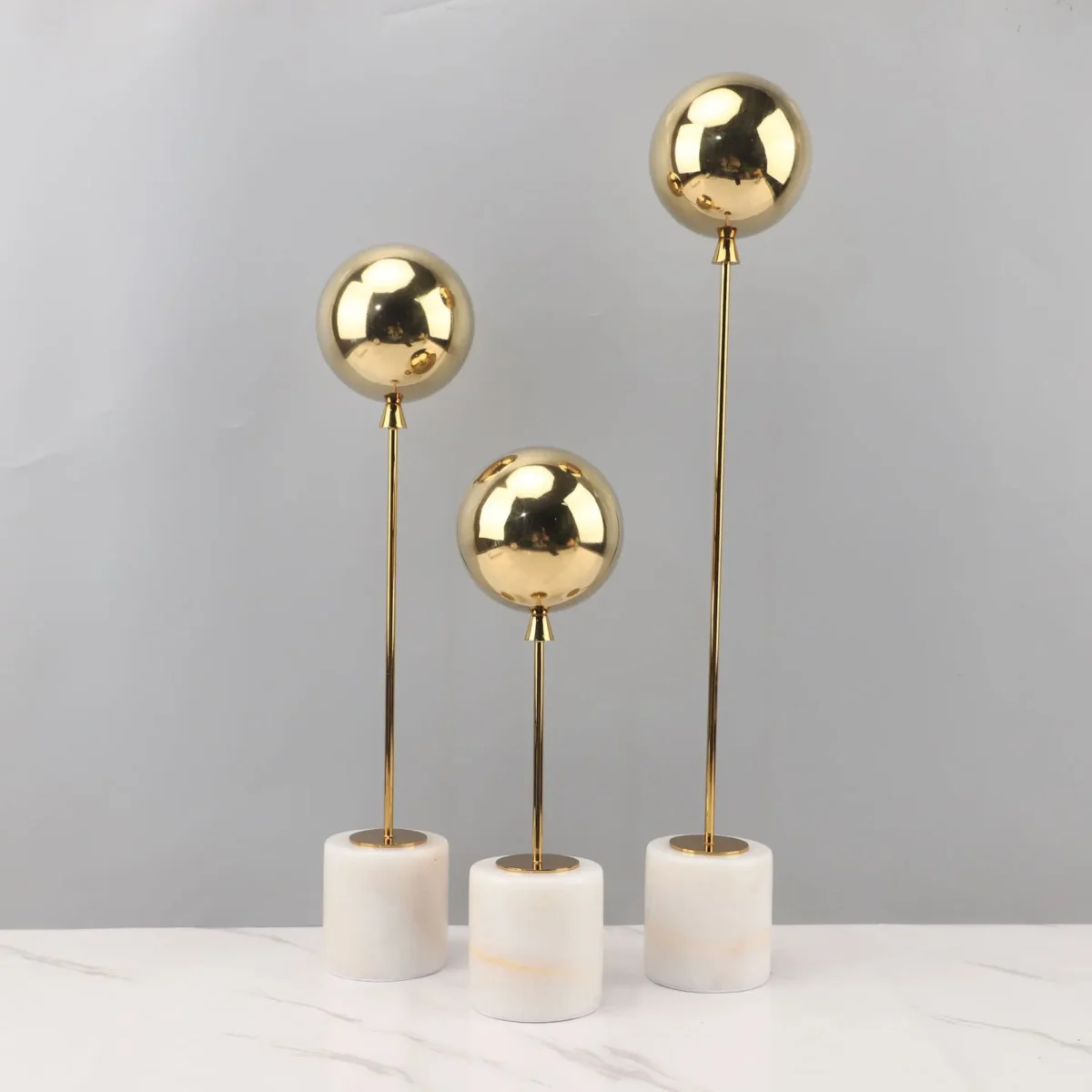 Minimalist Balloon Art Sculpture, Natural Marble Base, Tabletop Ornaments, Metal Balloon Sculpture, Room Aesthetic Decoration - Image 1