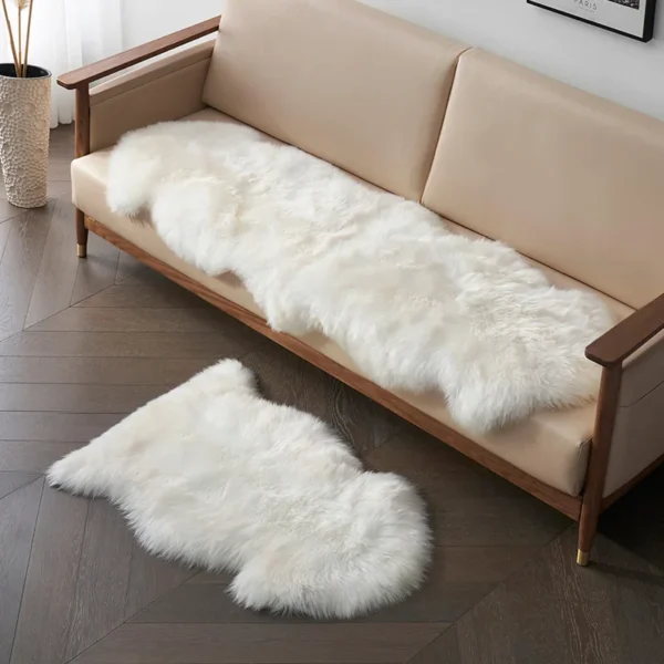 White Faux Sheepskin Carpet Irregular Long Soft Furry Floor Mats Living Room Bedroom Children's Room Bedside Decorative Carpets