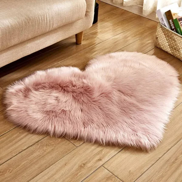 Wool Imitation Sheepskin Rugs Faux Non Slip Bedroom Shaggy Carpet Mats Heart Shaped Solid Color Imitation Wool Carpet