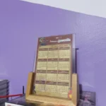 Stylish U-Shape Acrylic Photo Frame for Cherished Memories photo review