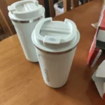 Travel-Ready Stainless Steel Mug: Hot & Cold for Hours photo review