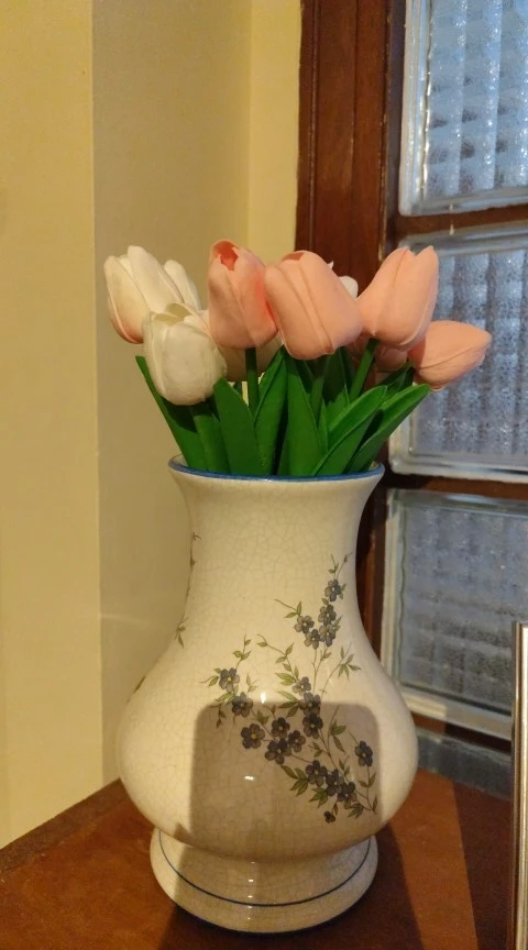 Real Touch Tulip Faux Flower Bouquets - 5 or 10 Pcs for Home Elegance photo review