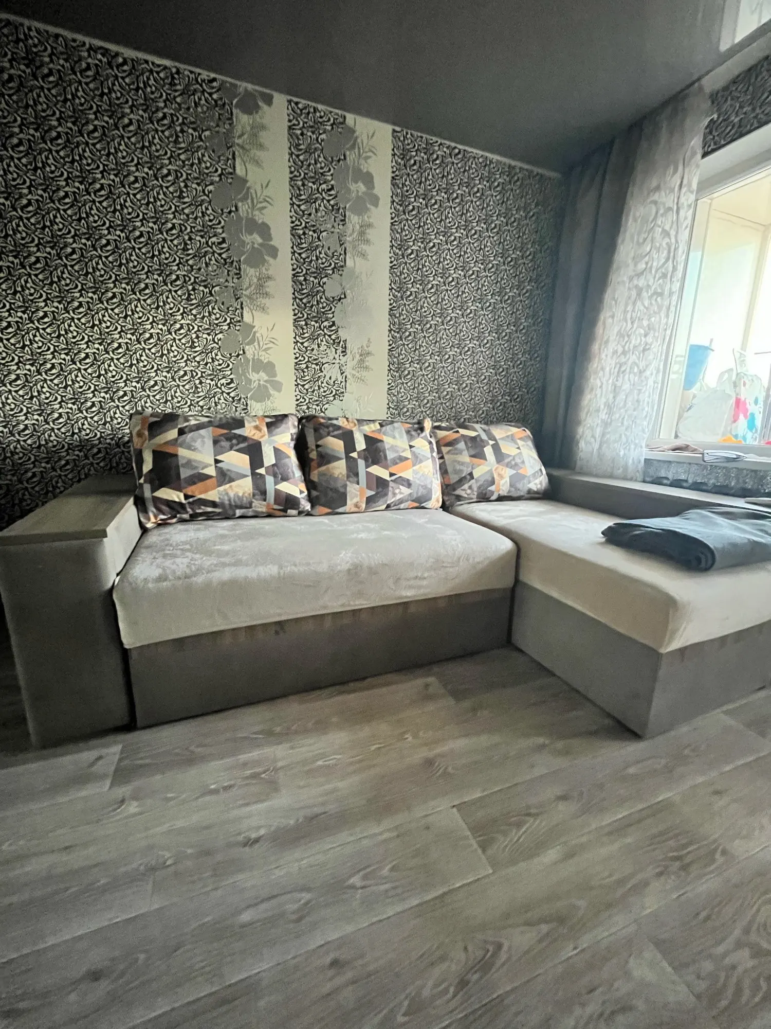 Plush Anti-Slip Sofa Slipcover for Cozy Home Style photo review