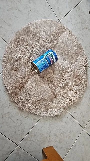 Ultra Cozy Fluffy White Round Rug for Chic Home Decor photo review