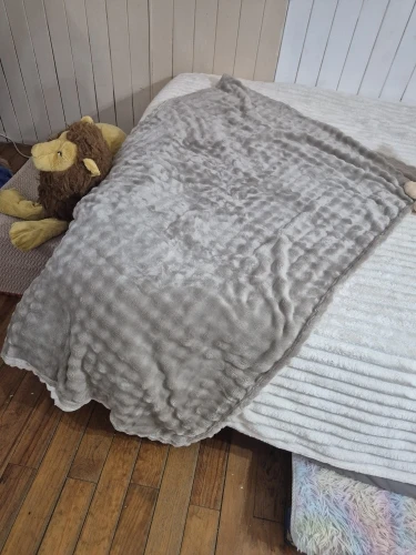 Plush White Striped Faux Rabbit Fur Throw Blanket for Cozy Comfort photo review