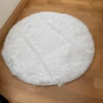 Ultra Cozy Fluffy White Round Rug for Chic Home Decor photo review