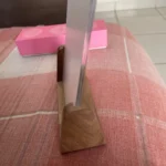 Stylish U-Shape Acrylic Photo Frame for Cherished Memories photo review