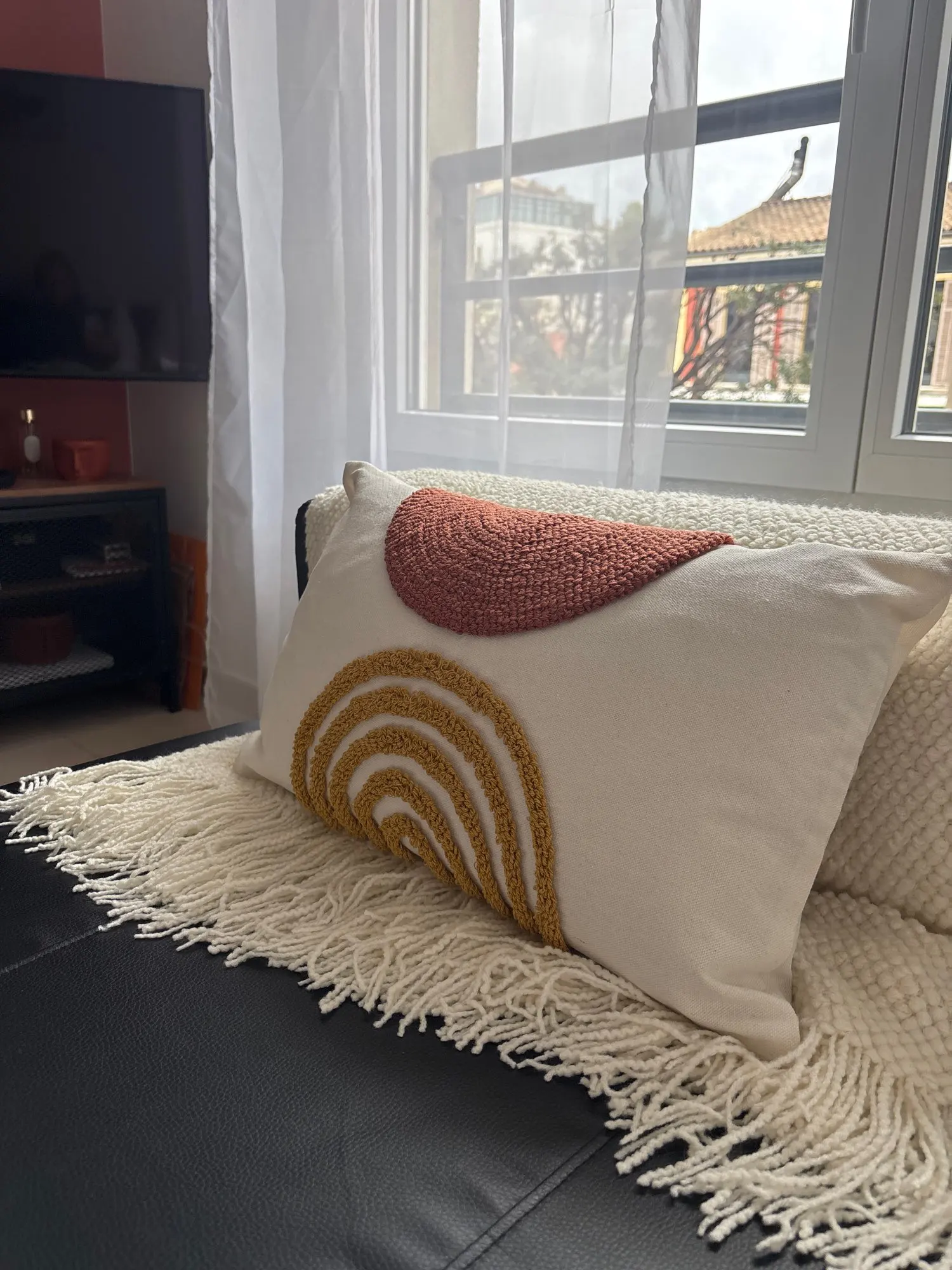 Circle Cushion cover 45x45cm/30x50cm Burnt Half Orange Pillow Cover Gematric Tufted for Living Room Sofa Couch Bedroom Bed Chair photo review