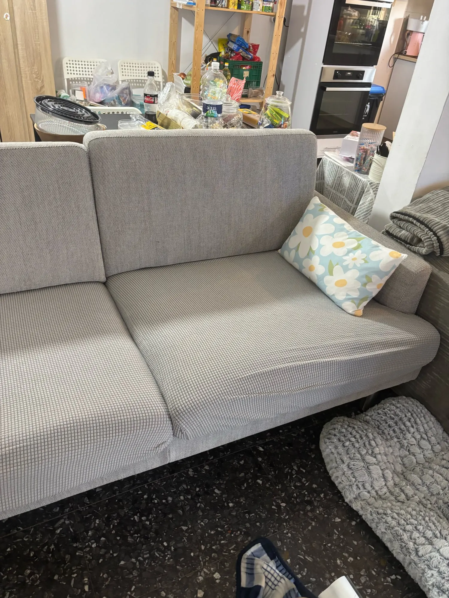 Luxurious Stretch Sofa Cover – Ultimate Living Room Protection photo review