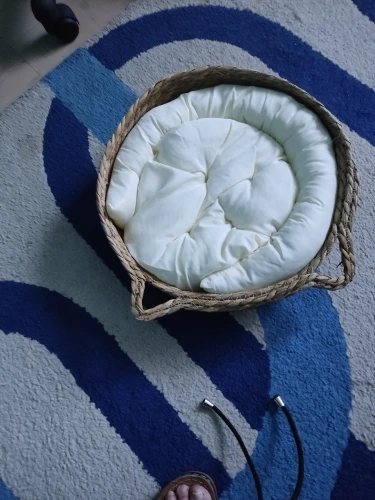 Cozy Four Seasons Handmade Cat Nest - Washable & Detachable photo review