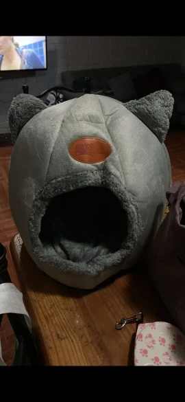 Cozy Cotton Cat Cave: Ultimate Winter Pet Bed Retreat photo review