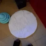 Ultra Cozy Fluffy White Round Rug for Chic Home Decor photo review