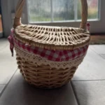 Charming Handmade Wicker Picnic Basket for Outdoor Adventures photo review
