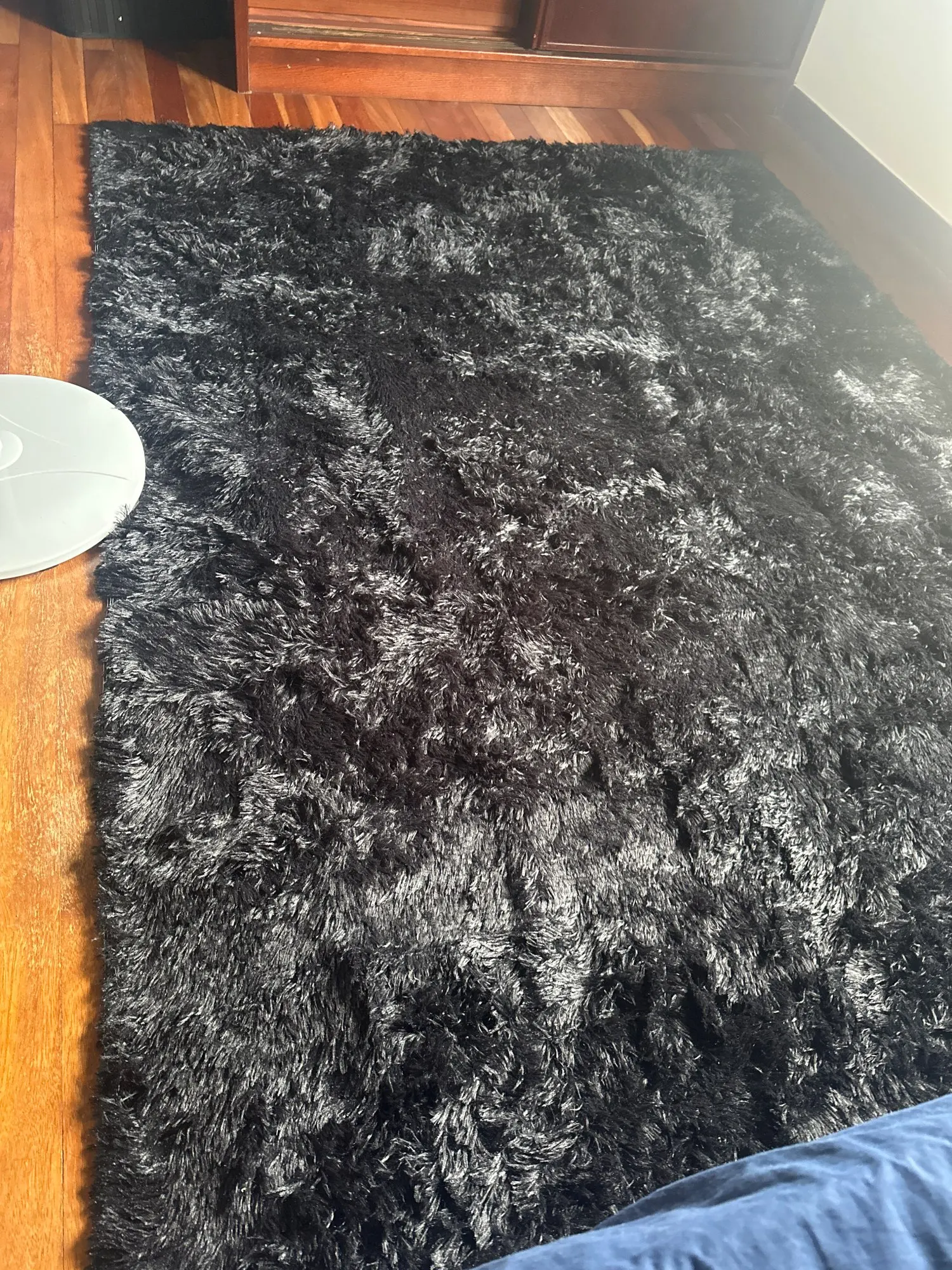 Plush White Furry Rug - Cozy Modern Carpet for Kids' Rooms photo review