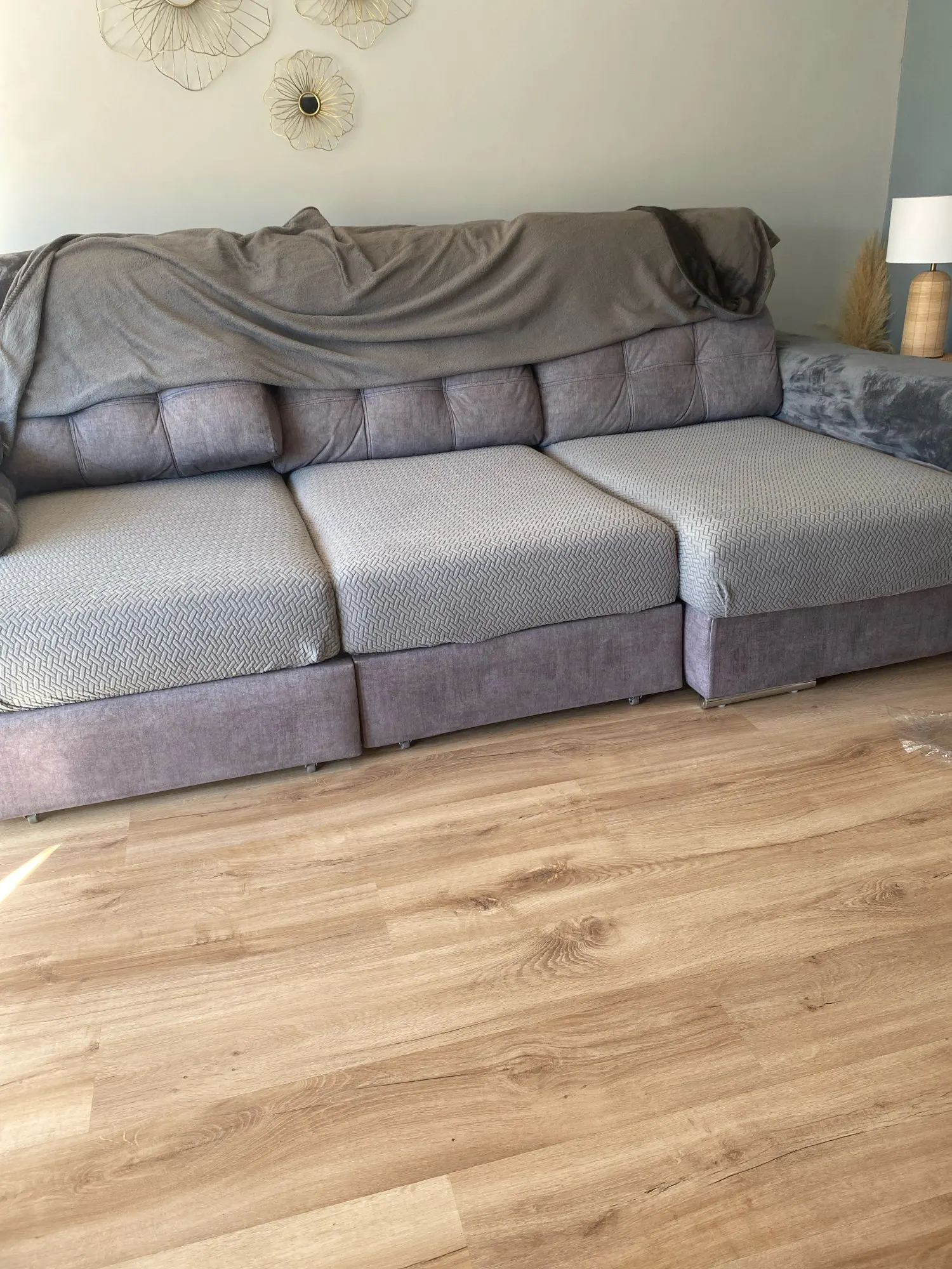 Thick Jacquard Elastic Sofa Cover - Stylish Protection for Your Couch photo review