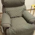 Luxurious 1-Seater Recliner Cover for Pets & Kids - Non-Slip photo review