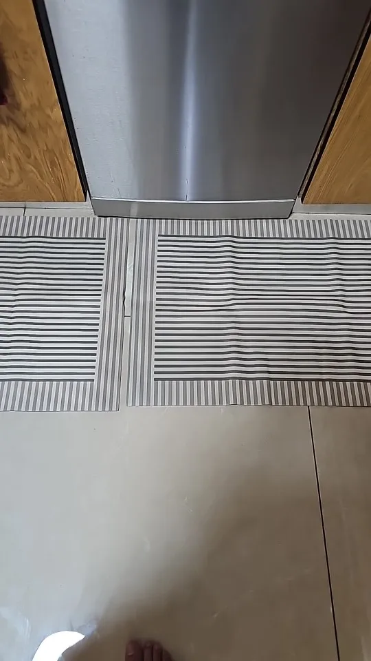 New 1 pc Japanese style soft kitchen diatomite mud floor mat, super anti slip, super absorbent, easy to handle carpet photo review