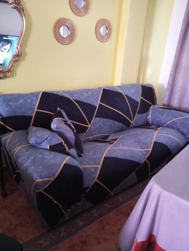 Floral Stretch Sofa Cover – Stylish Protector for Your Home photo review